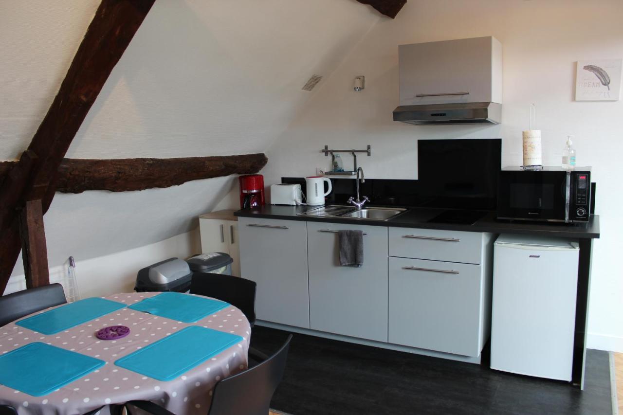 Au Coeur Du Centre Historique Apartman Bayeux Kültér fotó